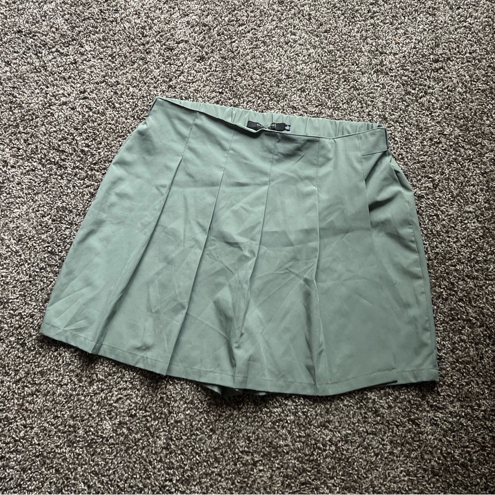 One5One Green Skort